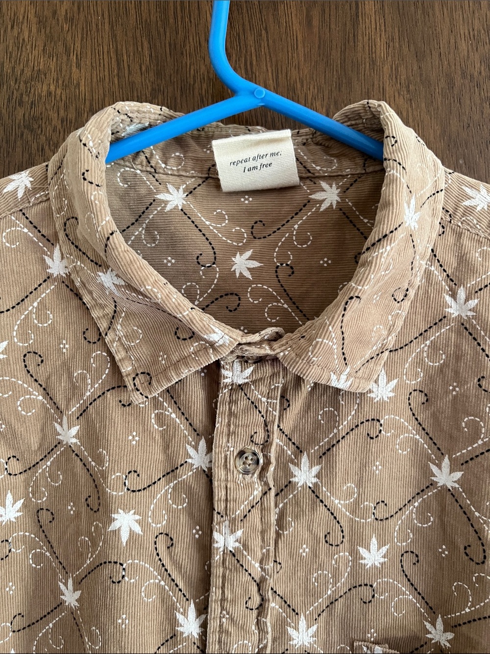 urban outfitters “maple leaf” print corduroy button up shirt L (fits like a med)
